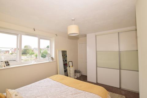 1 bedroom maisonette to rent, Colwell Road Haywards Heath RH16