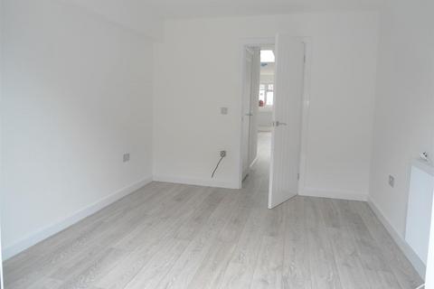 1 bedroom apartment to rent, Wilson Avenue, Rochester