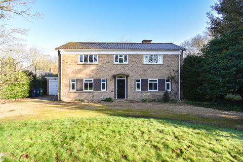 5 bedroom detached house to rent, Common Lane, Hemingford Abbots, Huntingdon, Cambridgeshire, PE28