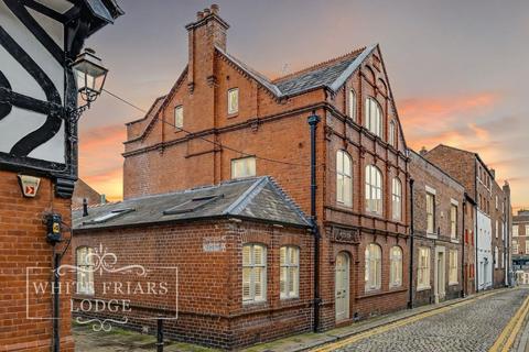 4 bedroom end of terrace house for sale, White Friars, Chester, CH1