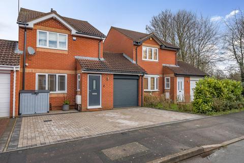 3 bedroom link detached house for sale, Rainer Close, Stratton St Margaret, Swindon, SN3