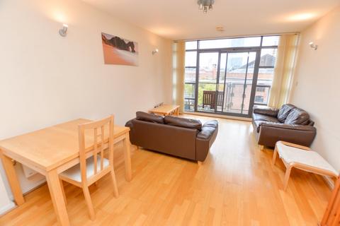 2 bedroom flat for sale, City Gate 1, 1 Blantyre Street, Castlefield, Manchester, M15