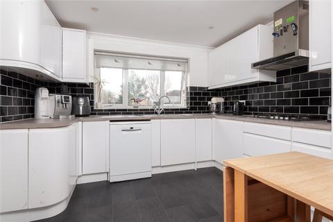 3 bedroom end of terrace house for sale, Meadway, Twickenham