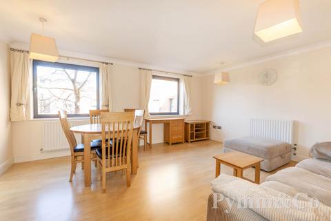 2 bedroom flat for sale, Chapelfield Gardens, Norwich NR1