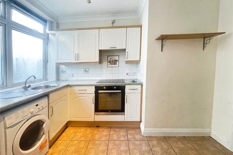 1 bedroom flat for sale, Ellasdale Road, West Sussex PO21