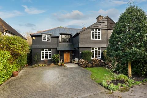 4 bedroom semi-detached house for sale, Ellesmere Road, Weybridge, Surrey, KT13