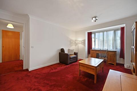 1 bedroom flat for sale, Beechwood Grove, Acton