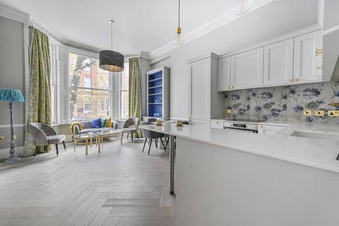 Cromwell Crescent, Kensington, London, SW5