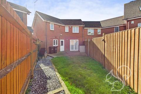 4 bedroom semi-detached house for sale, Dickenson Road, Colchester