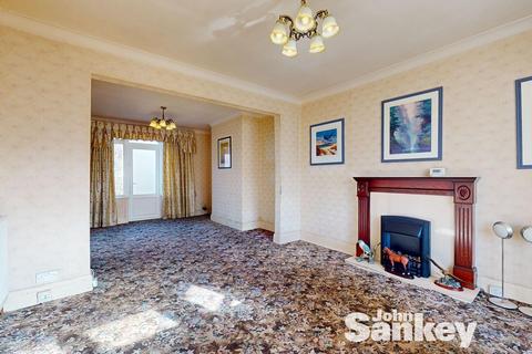 13 Windsor Road, Mansfield, NG18 4EA