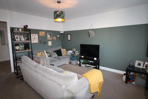 2 bedroom townhouse for sale, Rose Meadows, Keighley, BD22