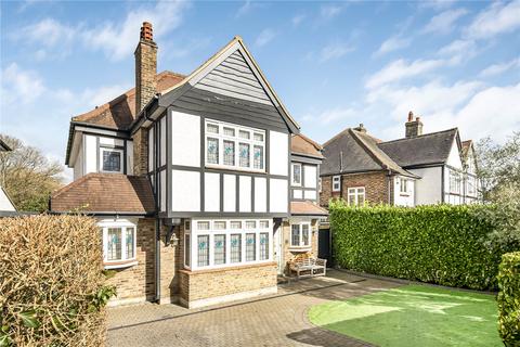 4 bedroom detached house for sale, Meadway, Southgate, London, N14