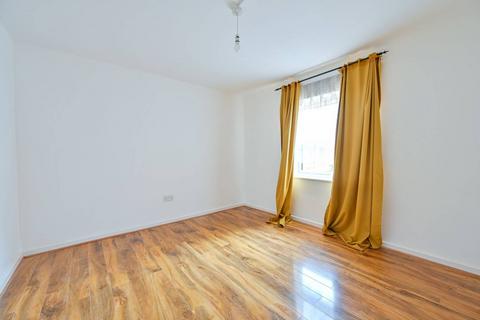 1 bedroom flat to rent, Collinson Walk, Borough, London, SE1