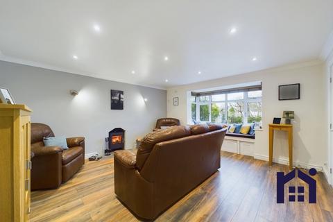 5 bedroom detached house for sale, Evergreen Avenue, Leyland, PR25 3AW