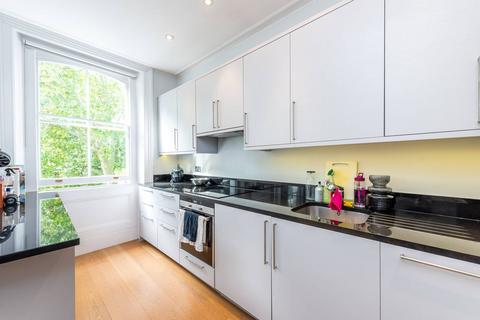 2 bedroom flat to rent, Cornwall Gardens, South Kensington, London, SW7