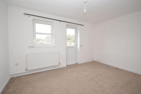 2 bedroom flat for sale, Priory Gate Road, Dover CT17