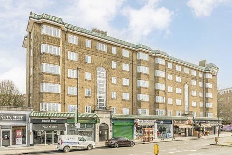 4 bedroom flat for sale, Streatham High Road, London SW16