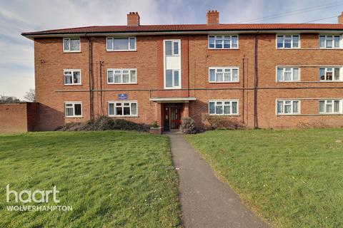 2 bedroom flat to rent, Warstone's Gardens, Wolverhampton