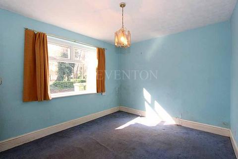 3 bedroom semi-detached house for sale, Skidmore Avenue, Bradmore, Wolverhampton, WV3