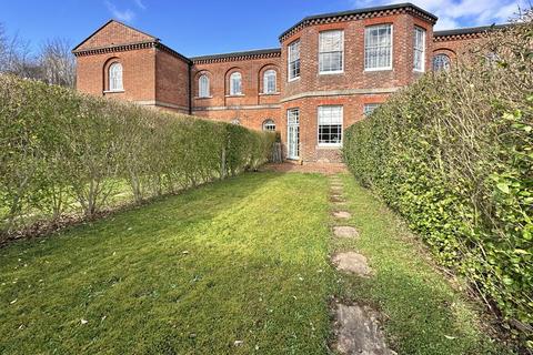 7 Dartington Walk, Exminster, Exeter, EX6 8TN