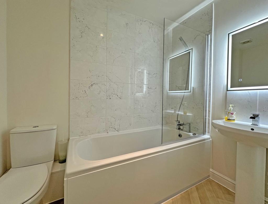 10 Bath
