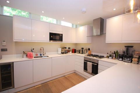 undefined, Cedars Mews  Clapham Old Town, London SW4