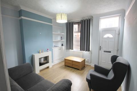 2 bedroom terraced house to rent, Raymond Road, Leicester