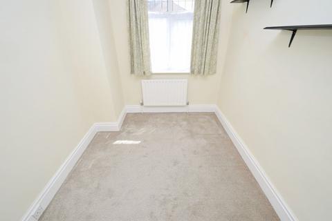 13 Fairway, Shipley, BD18 4RP