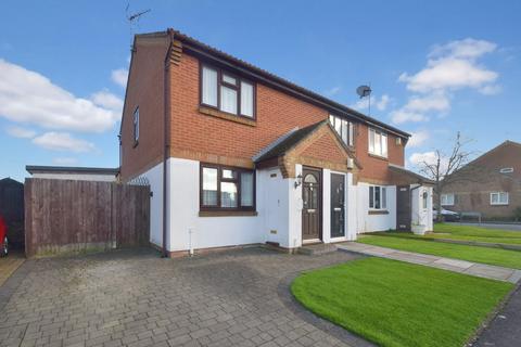 2 bedroom end of terrace house for sale, Chaffes Lane, Upchurch, Sittingbourne, ME9