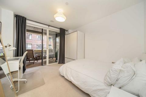 2 bedroom flat to rent, Rookwood Way, London E3