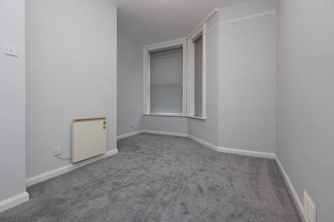 1 bedroom flat to rent, Fir Vale Road, Bournemouth,