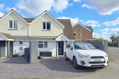 3 bedroom end of terrace house for sale, Buckland Mews, Lymington SO41