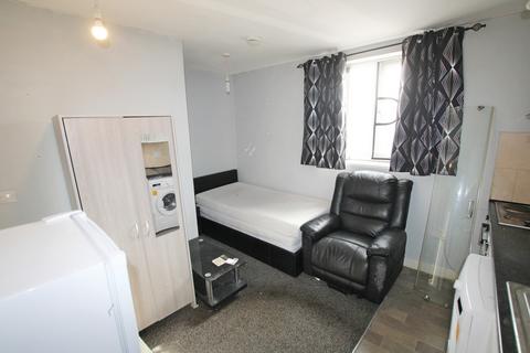 1 bedroom flat to rent, Whalley Banks, Blackburn