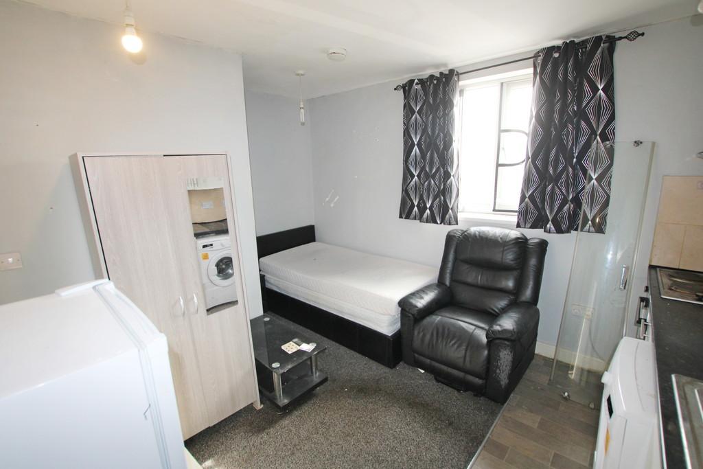 3 - Flat 1