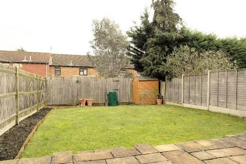 3 bedroom terraced house to rent, Bridport Close, Lower Earley RG6