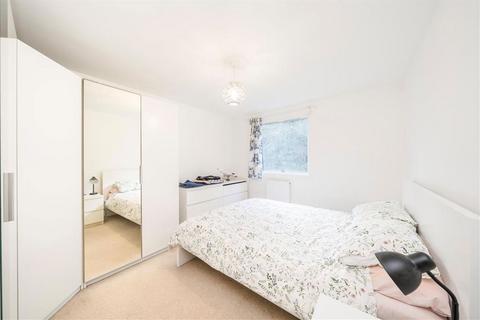 1 bedroom flat to rent, Seren Park Gardens, London SE3