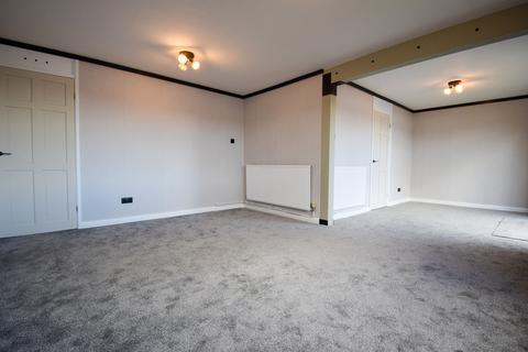 3 bedroom end of terrace house to rent, Wandsbeck, Belgrave