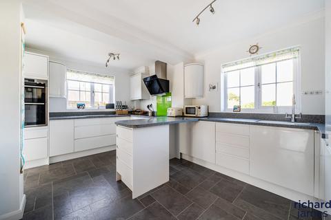 4 bedroom link detached house for sale, Calne Road, Lyneham, Wiltshire, SN15