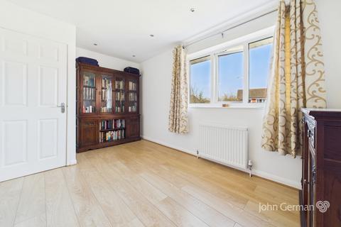 9 Cotters Hill Close, Little Haywood, Stafford, ST18 0UT