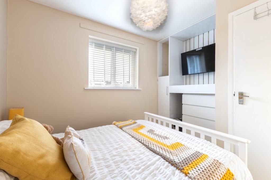 22 Acorn Close-4