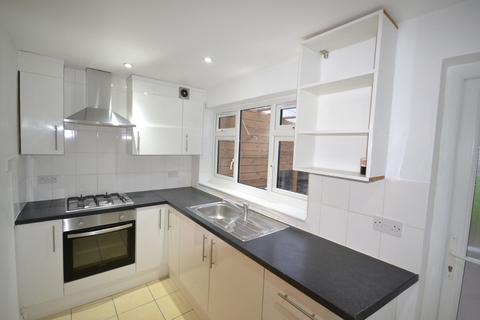 3 bedroom terraced house for sale, Sunnyside Road, Ilford