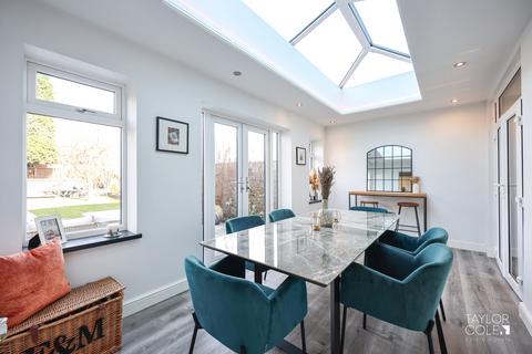 63 Manor Road, Streetly, Sutton Coldfield, B74 3NF