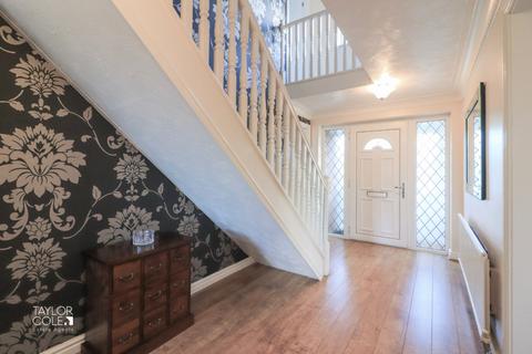 4 bedroom detached house for sale, Chandlers Drive, Amington