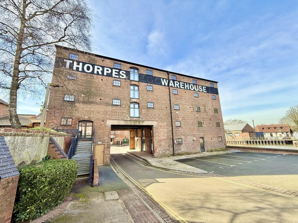 Thorpes Estate46004214