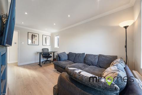 2 bedroom flat for sale, Somercoates Close, Barnet