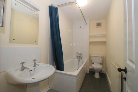 3 bedroom detached house to rent, Trafalgar Road, Weston Village, Bath