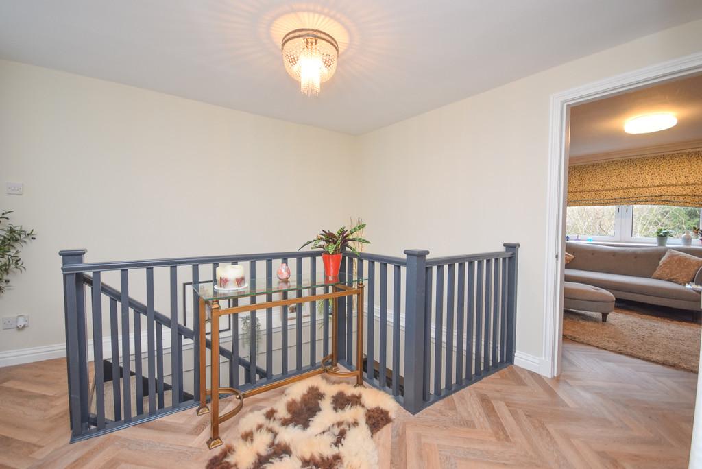 28 Cross Street, Scone, PH2 6 LR - Landing
