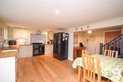 28 Cross Street, Scone, Perth, PH2 6LR