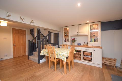 28 Cross Street, Scone, Perth, PH2 6LR