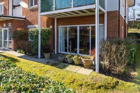 2 bedroom apartment for sale, Hill View, Dorking